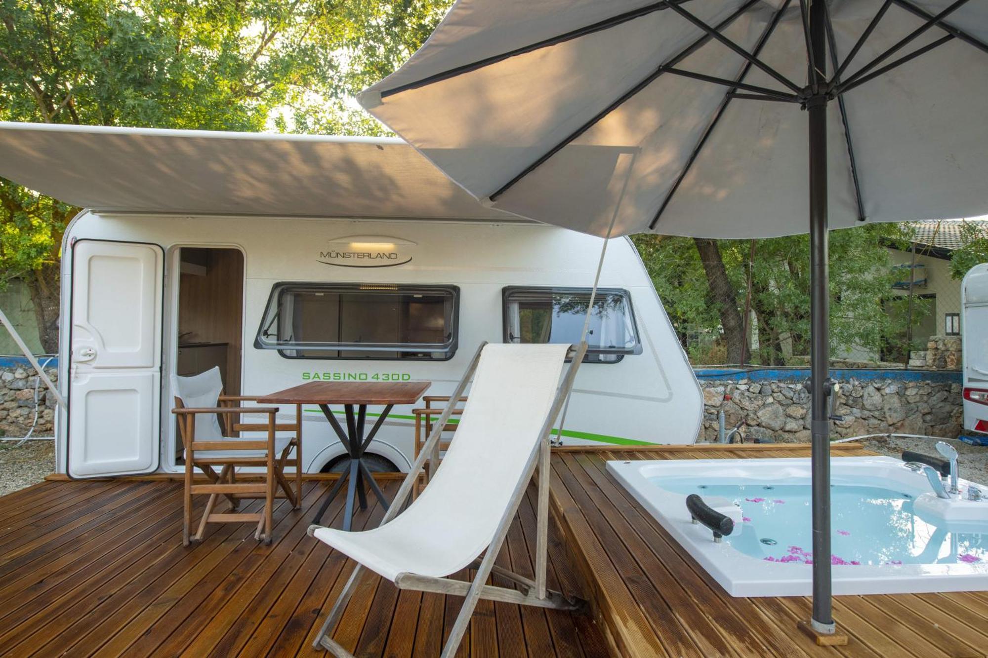 Nomade Caravan Camping 호텔 페티예 외부 사진